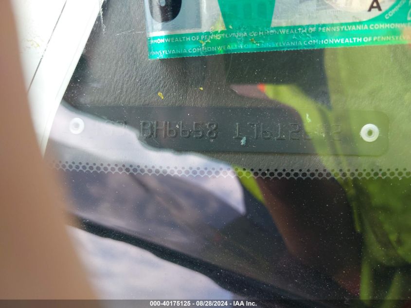 2001 Subaru Outback VIN: 4S3BH665817612642 Lot: 40175125