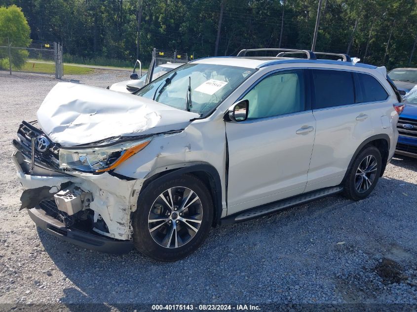 5TDKKRFH1GS122281 2016 TOYOTA HIGHLANDER - Image 2