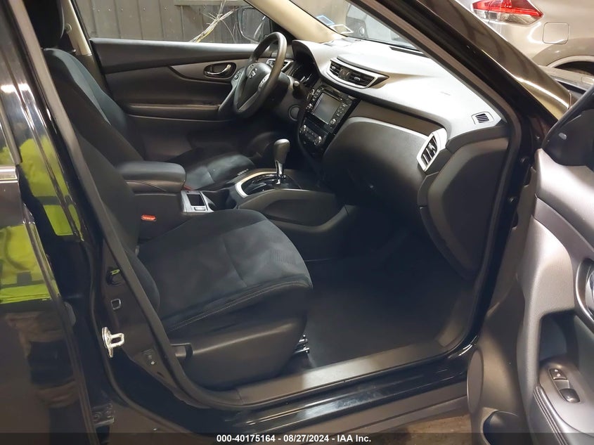 2016 NISSAN ROGUE SV - 5N1AT2MV5GC898127