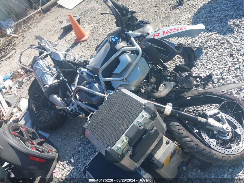 2023 BMW R 1250 GS ADVENTURE WB10M1305P6H44299