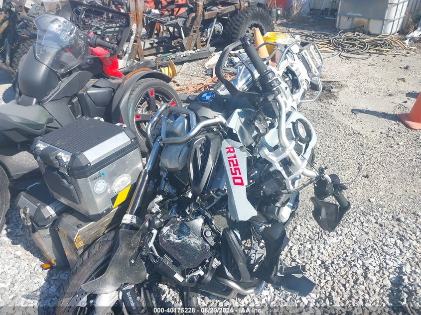 2023 BMW R 1250 GS ADVENTURE WB10M1305P6H44299