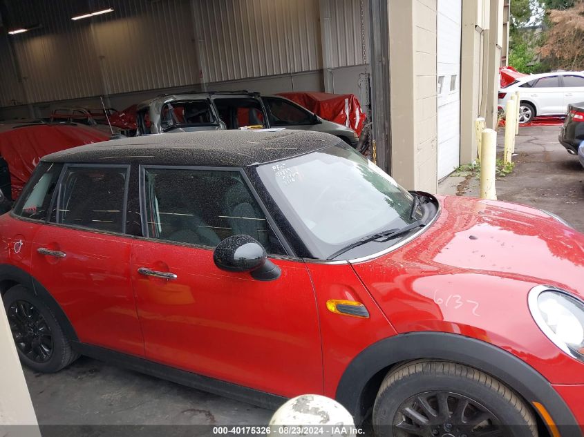 2015 Mini Hardtop Cooper VIN: WMWXS5C52FT828567 Lot: 40175326