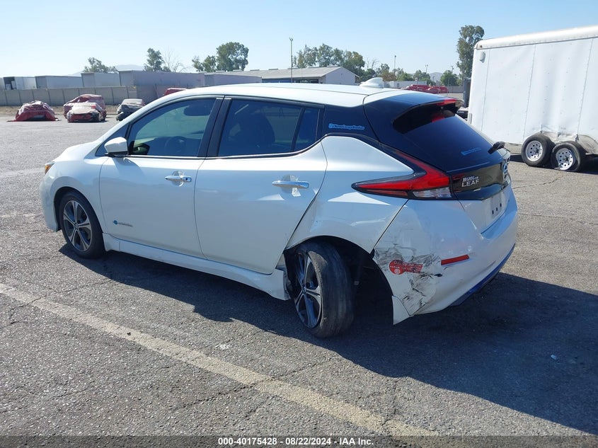 VIN 1N4AZ1CPXJC310011 2018 NISSAN LEAF SV