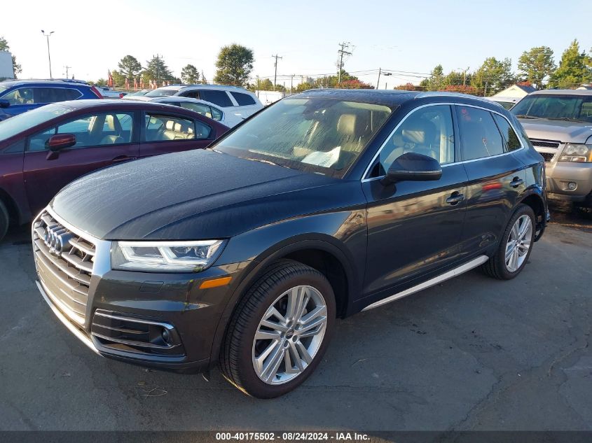 WA1CNAFY2J2107875 2018 AUDI Q5 - Image 2