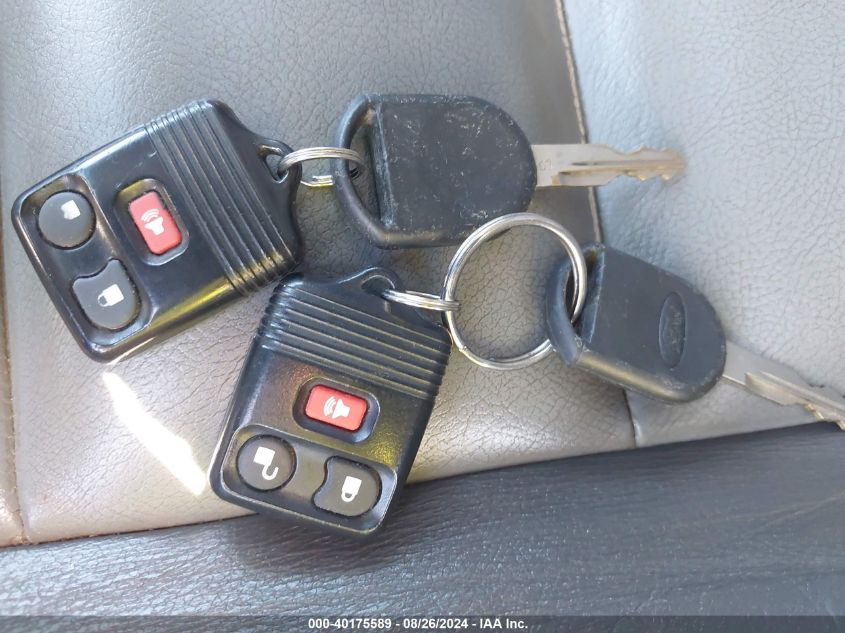 2005 Ford Explorer Sport Trac Adrenalin/Xls/Xlt VIN: 1FMDU77K35UB07576 Lot: 40175589