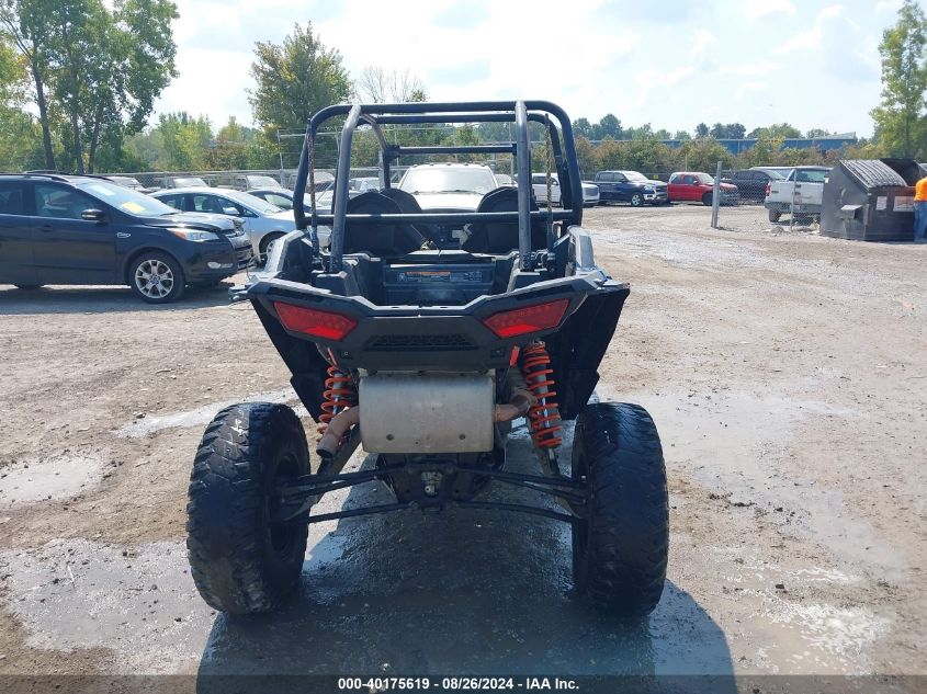 2018 Polaris Rzr Xp 4 Turbo Eps VIN: 3NSVFE923JF416552 Lot: 40175619