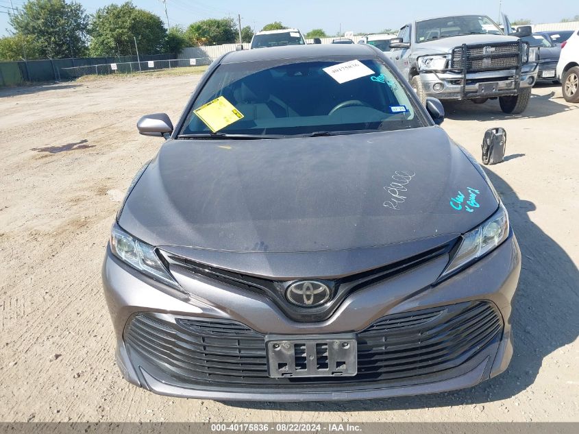 2018 Toyota Camry Le VIN: 4T1B11HK9JU062844 Lot: 40175836