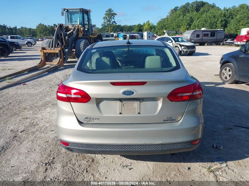 2016 Ford Focus Se VIN: 1FADP3F2XGL401870 Lot: 40175839