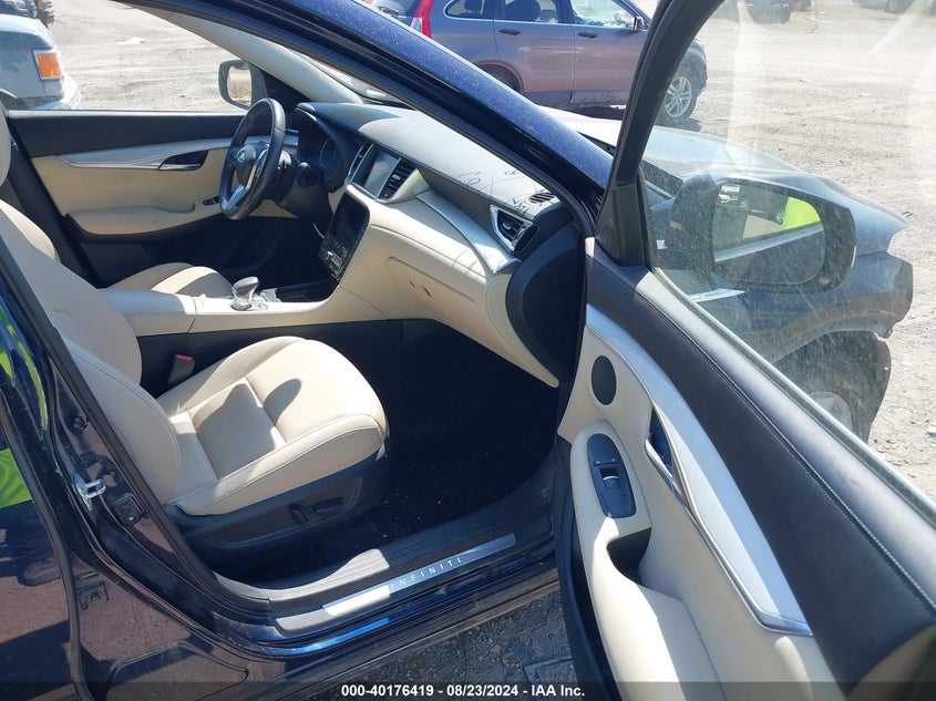 2021 INFINITI QX50 2.0L I-4 DI, DOHC, V(VIN: 3PCAJ5BB8MF117037