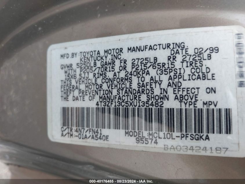 1999 Toyota Sienna Le VIN: 4T3ZF13C5XU135482 Lot: 40176485