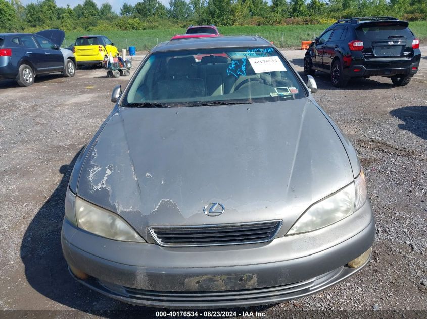 1999 Lexus Es 300 VIN: JT8BF28G0X5055273 Lot: 40176534