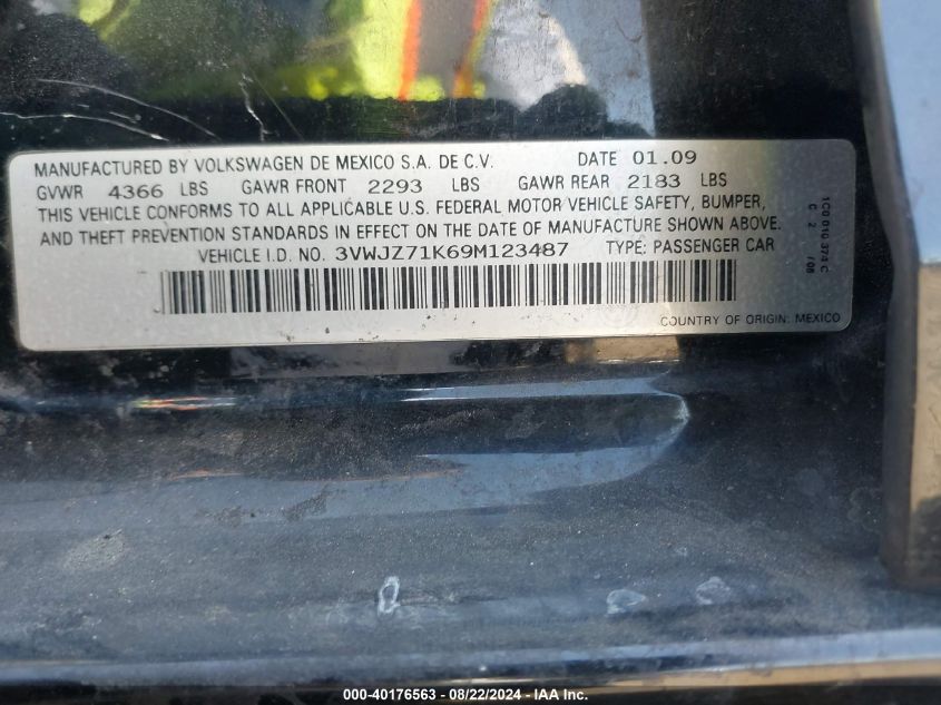 2009 Volkswagen Jetta S VIN: 3VWJZ71K69M123487 Lot: 40176563