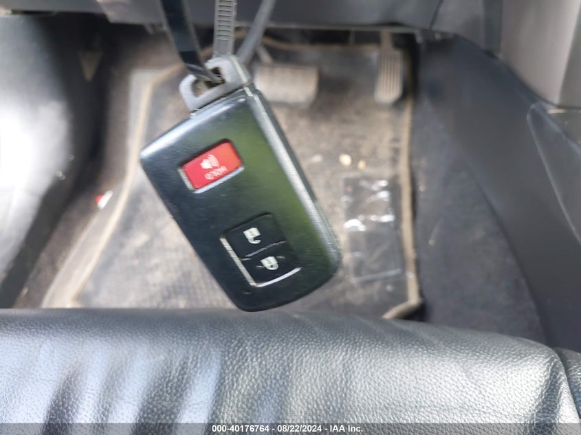 2024 TOYOTA RAV4 HYBRID XLE - 4T3RWRFV5RU145587