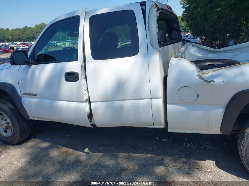 2002 Chevrolet Silverado 2500Hd VIN: 1GCHC29U92Z117053 Lot: 40176787