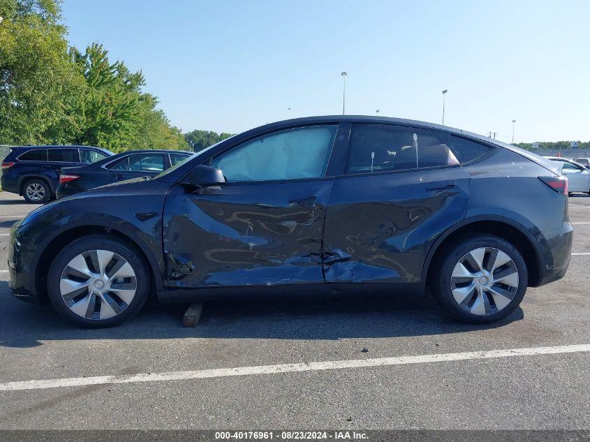 2024 Tesla Model Y Long Range Dual Motor All-Wheel Drive VIN: 7SAYGDEE0RA278597 Lot: 40176961