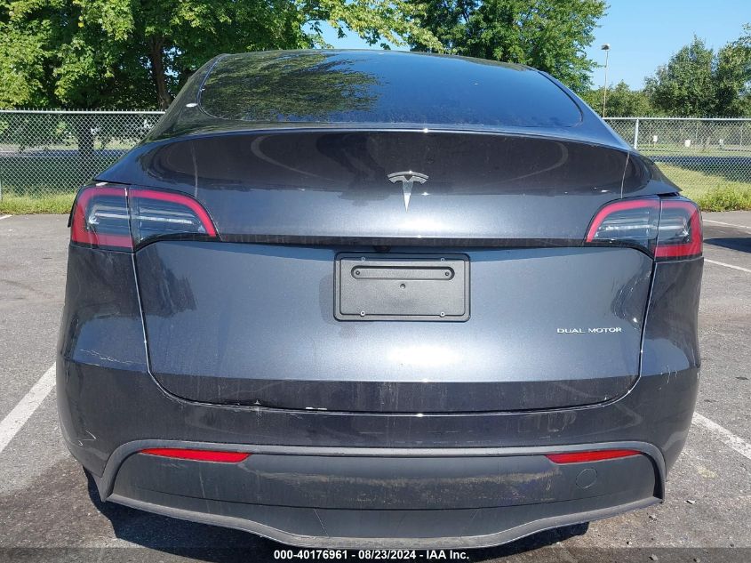 2024 Tesla Model Y Long Range Dual Motor All-Wheel Drive VIN: 7SAYGDEE0RA278597 Lot: 40176961