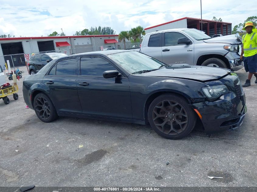 2019 Chrysler 300 300S VIN: 2C3CCABG5KH678993 Lot: 40176981