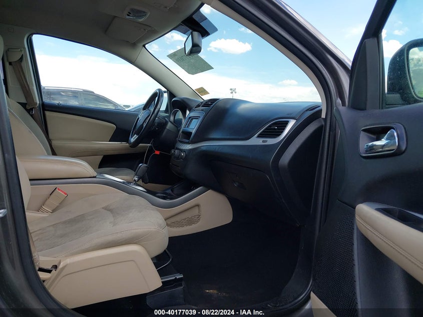 VIN 3C4PDCAB7HT605121 2017 DODGE JOURNEY SE