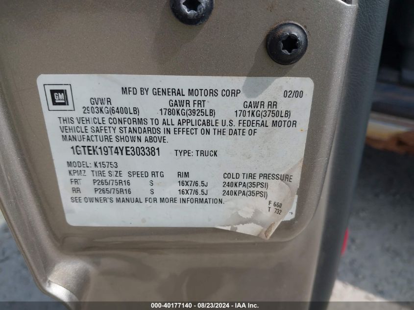 2000 GMC Sierra 1500 Sle VIN: 1GTEK19T4YE303381 Lot: 40177140