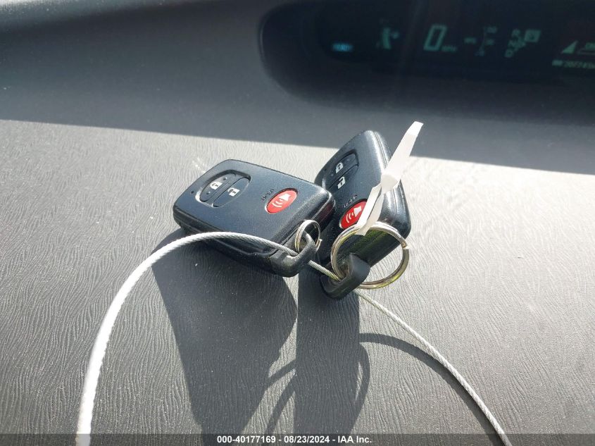 2011 Toyota Prius Two VIN: JTDKN3DU0B0262161 Lot: 40177169