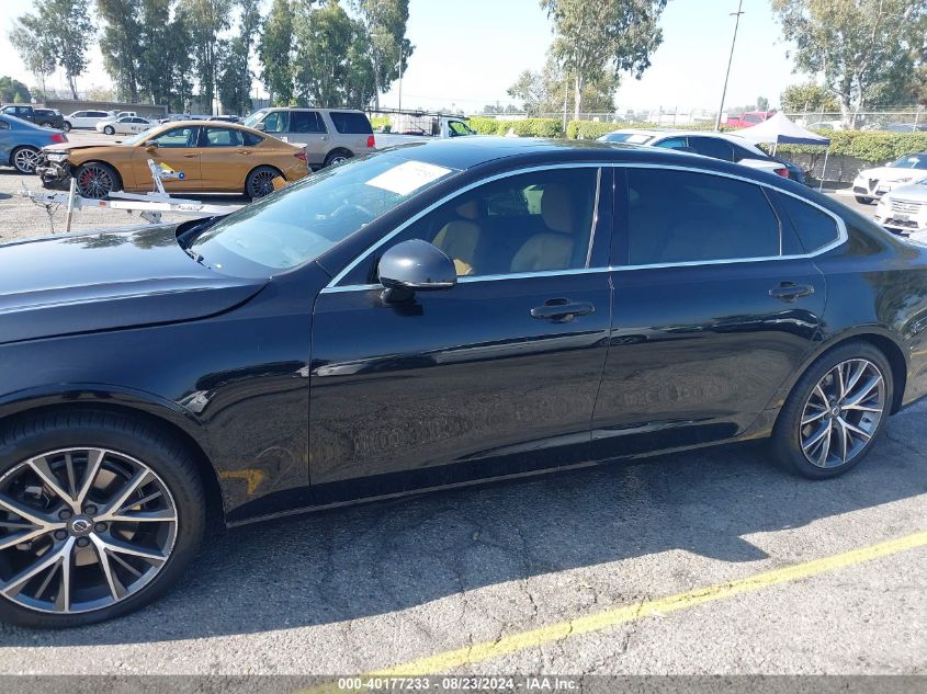 2018 Volvo S90 T5 Momentum VIN: LVY982MK5JP030085 Lot: 40177233