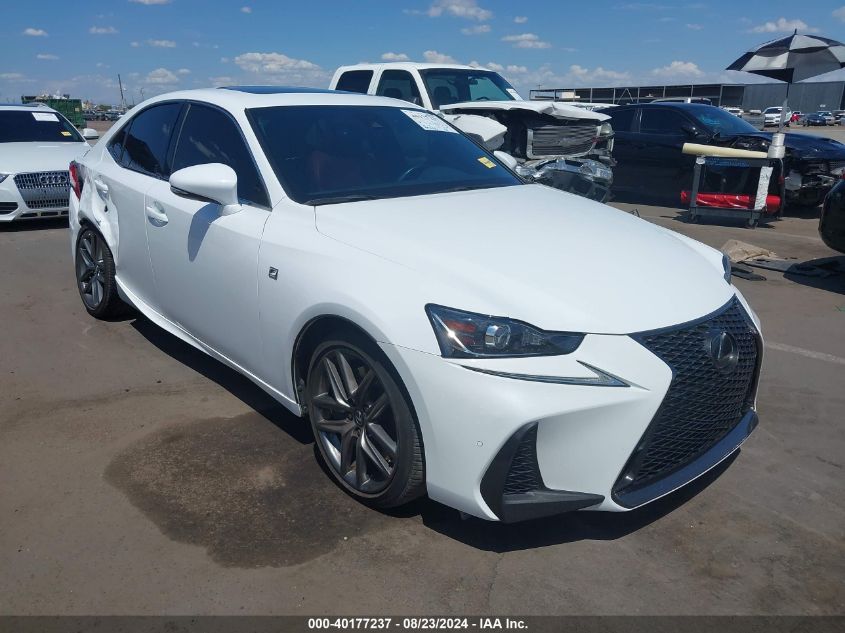 JTHC81D21K5038719 2019 LEXUS IS - Image 1