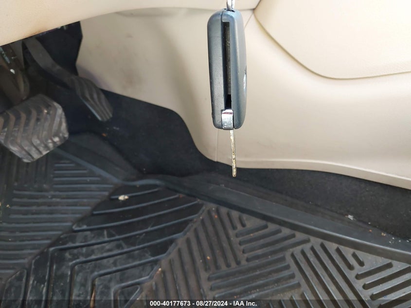 2016 NISSAN ROGUE S/SL/SV - 5N1AT2MT6GC912468