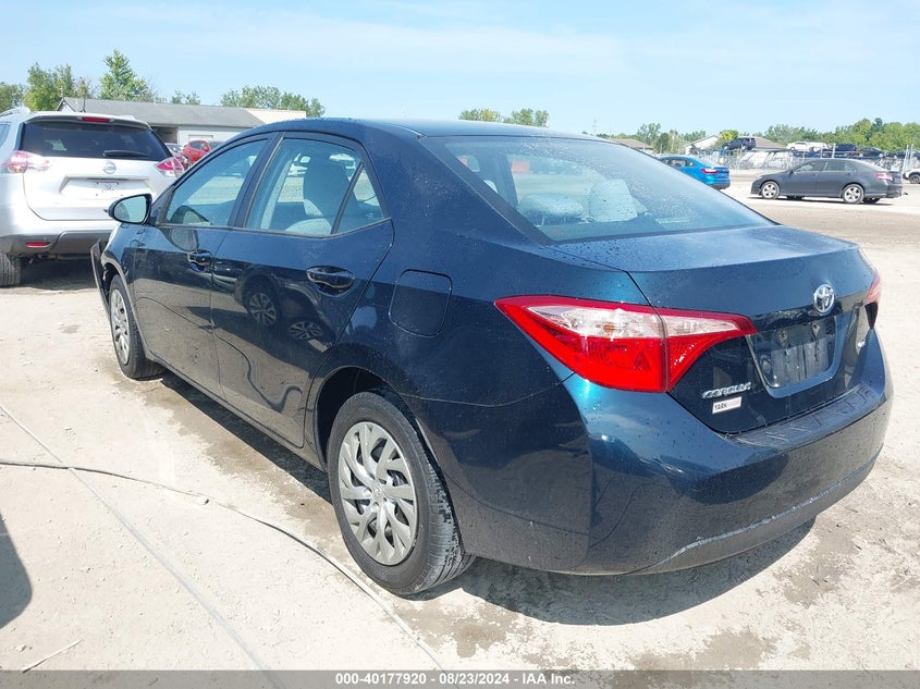 VIN 2T1BURHE9JC084540 2018 TOYOTA COROLLA LE