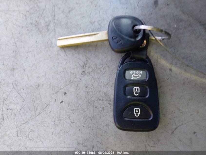 2014 HYUNDAI VELOSTER BASE W/BLACK - KMHTC6AD7EU217601