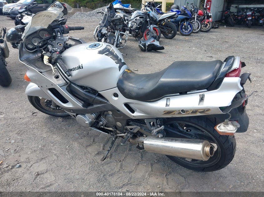 2005 KAWASAKI ZX600 E1 - JKAZX4E155A081018