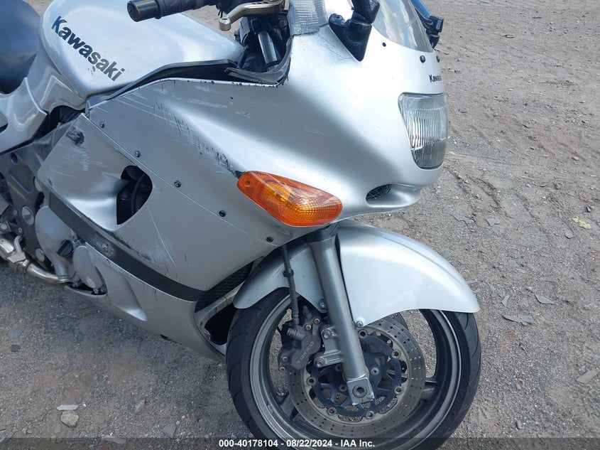 2005 KAWASAKI ZX600 E1 - JKAZX4E155A081018
