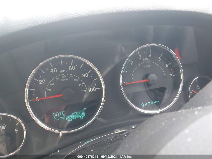 2017 JEEP WRANGLER UNLIMITED SPORT 4X4 - 1C4BJWDG9HL690941