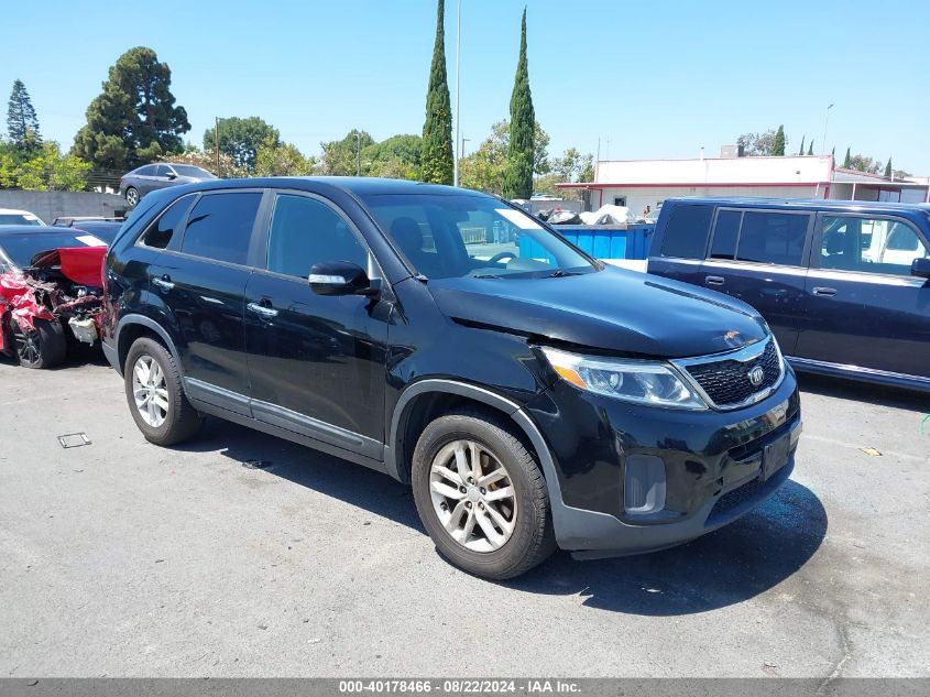 5XYKT3A60FG661700 2015 KIA SORENTO - Image 1