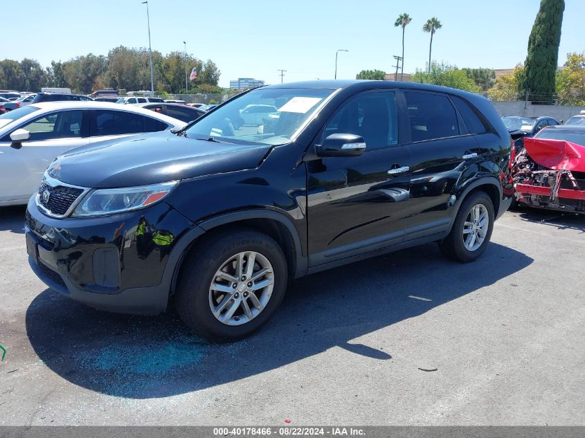 5XYKT3A60FG661700 2015 KIA SORENTO - Image 2