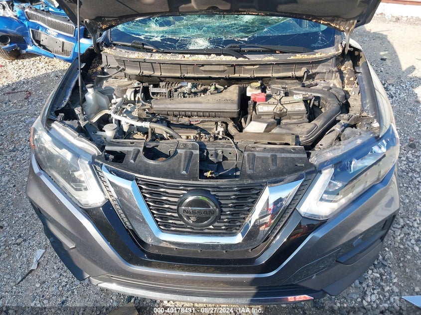 2018 NISSAN ROGUE SV - KNMAT2MT8JP610345