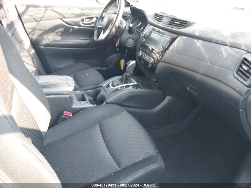 2018 NISSAN ROGUE SV - KNMAT2MT8JP610345