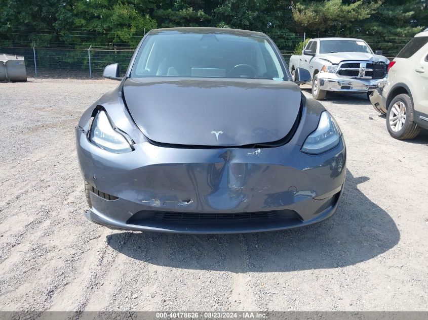 2021 Tesla Model Y Long Range Dual Motor All-Wheel Drive VIN: 5YJYGAEE7MF193795 Lot: 40178626