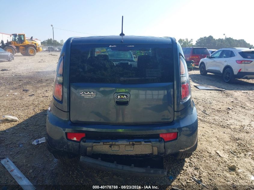 2011 Kia Soul + VIN: KNDJT2A2XB7198961 Lot: 40178788