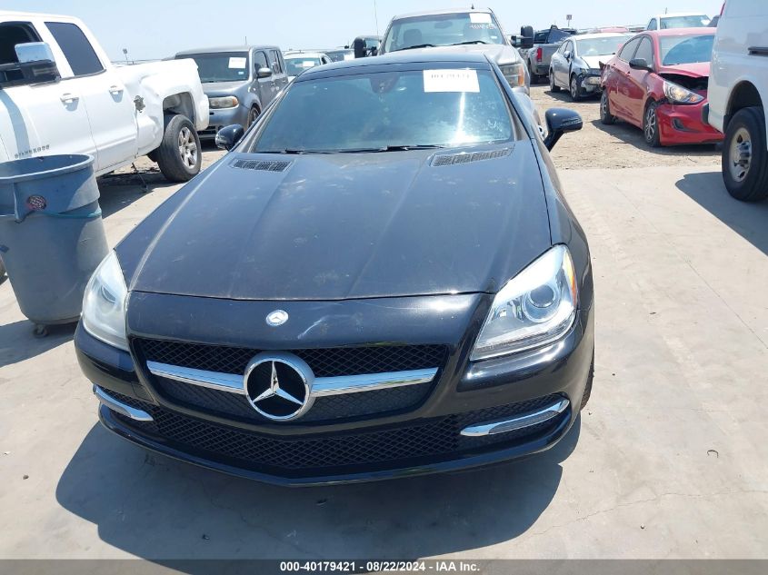 2016 Mercedes-Benz Slk 300 VIN: WDDPK3JA1GF121831 Lot: 40179421