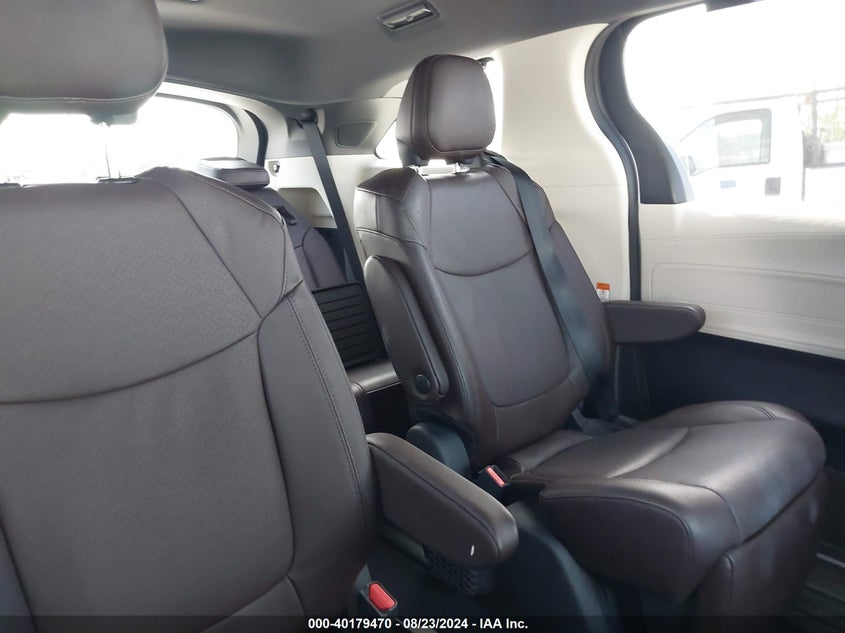 2023 TOYOTA SIENNA PLATINUM - 5TDESKFC1PS104467