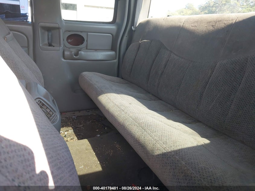 1999 Chevrolet Silverado 1500 Ls VIN: 2GCEK19T6X1275230 Lot: 40179481