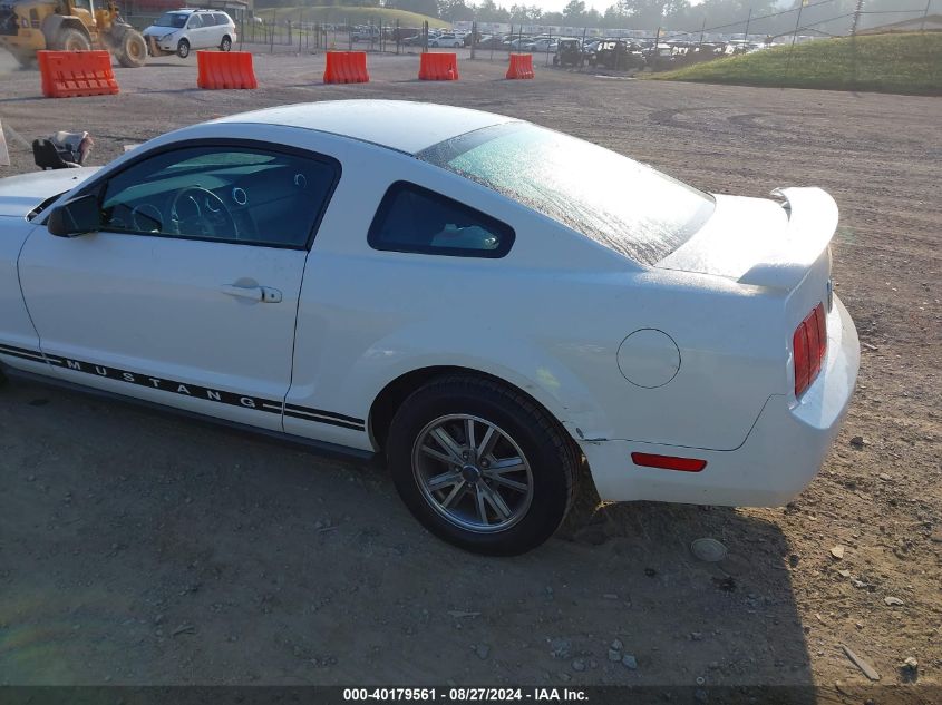 2005 Ford Mustang V6 Deluxe/V6 Premium VIN: 1ZVFT80N555120637 Lot: 40179561