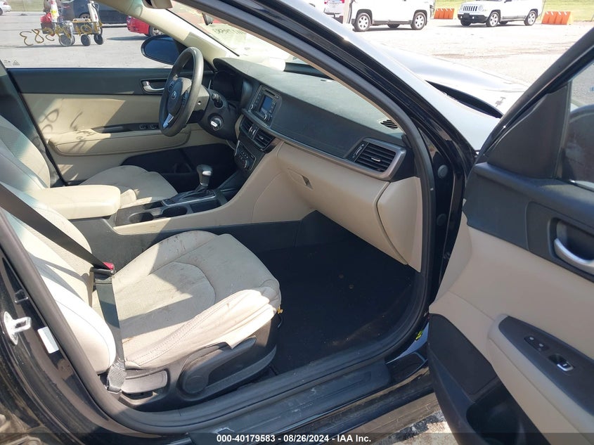 2016 KIA OPTIMA VIN: 5XXGT4L32GG112083