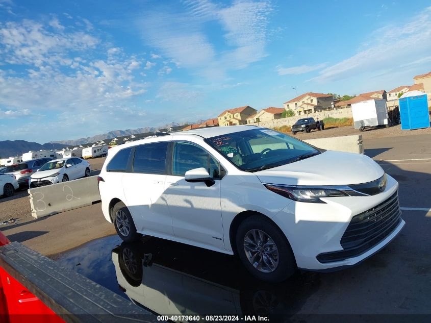 2021 Toyota Sienna Le VIN: 5TDKRKECXMS003973 Lot: 40179640