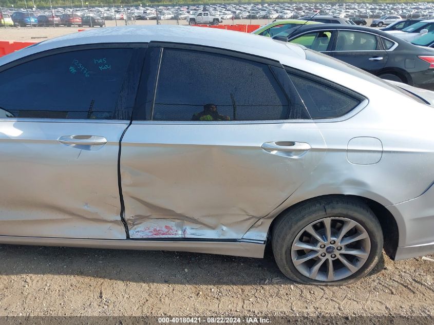 2017 Ford Fusion Se VIN: 3FA6P0H72HR125476 Lot: 40180421