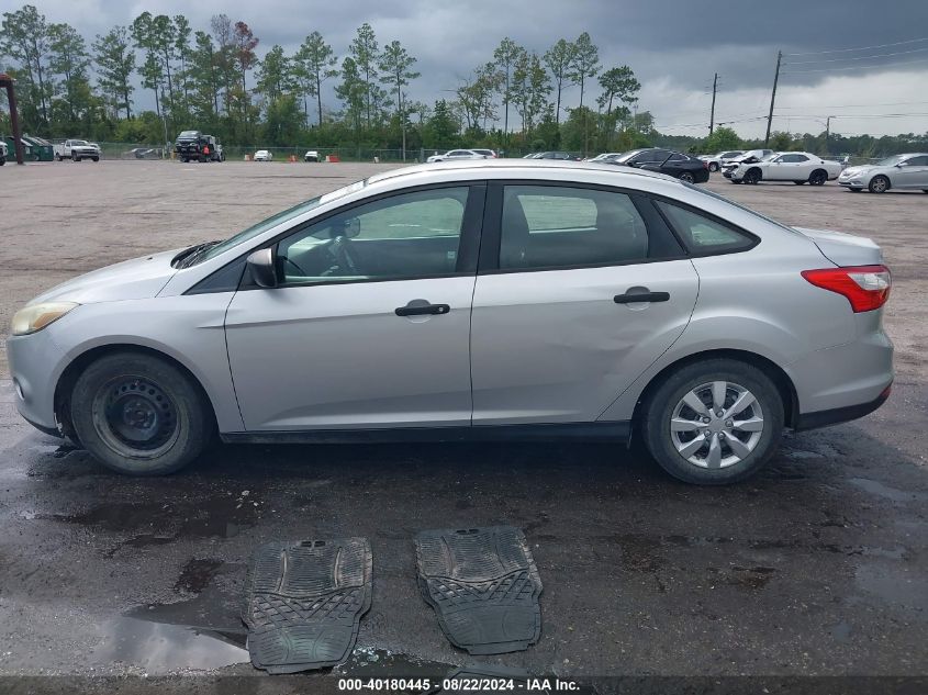 2012 Ford Focus S VIN: 1FAHP3E26CL308518 Lot: 40180445