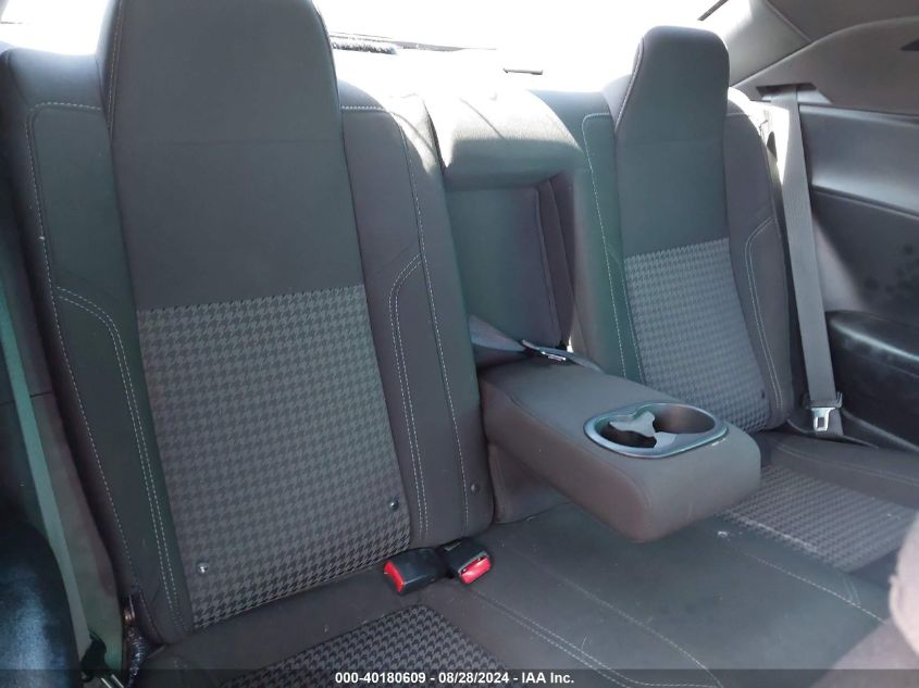 2018 Dodge Challenger Sxt VIN: 2C3CDZAG2JH321797 Lot: 40180609