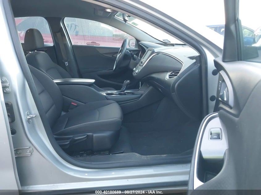 2018 CHEVROLET MALIBU LT - 1G1ZD5ST8JF236449