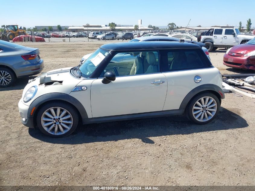 2013 Mini Hardtop Cooper S VIN: WMWSV3C52DT390586 Lot: 40180916