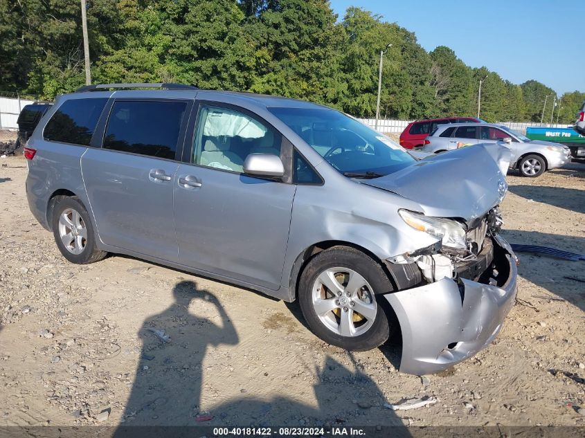 5TDKK3DC2FS531926 2015 TOYOTA SIENNA - Image 1